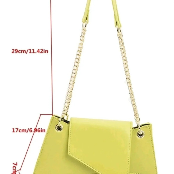 Fashionable Green Unique Shaped Chain Shoulder Bag - Picture 6 of 6